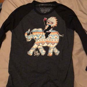 2 for $10🌻Riot Society Graphic Tee